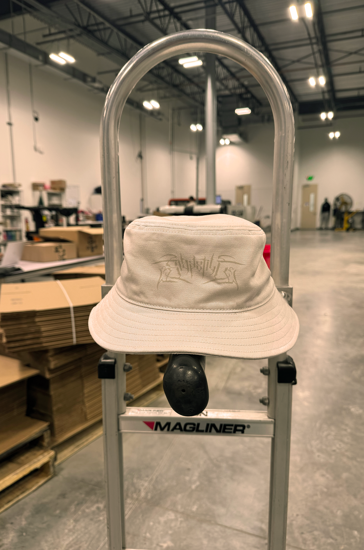 StayStill Bucket Hat - Bone